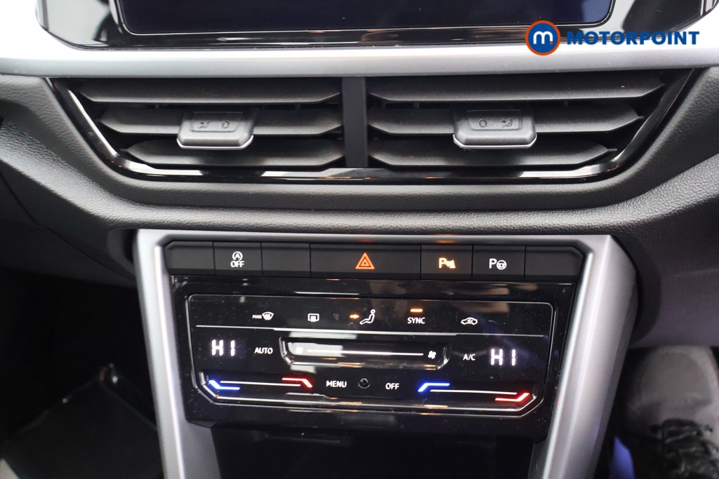Volkswagen T-Roc Life Manual Diesel SUV - Stock Number (1588525) - 10th supplementary image