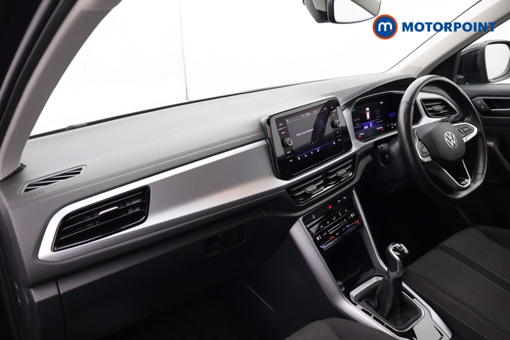 Volkswagen T-Roc Life Manual Diesel SUV - Stock Number (1588525) - 21st supplementary image
