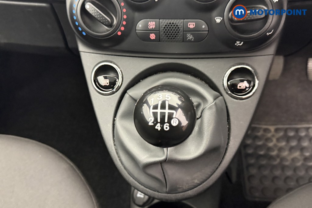 Fiat 500 1.0 Mild Hybrid 3Dr Manual Petrol Hatchback - Stock Number (1588614) - 9th supplementary image