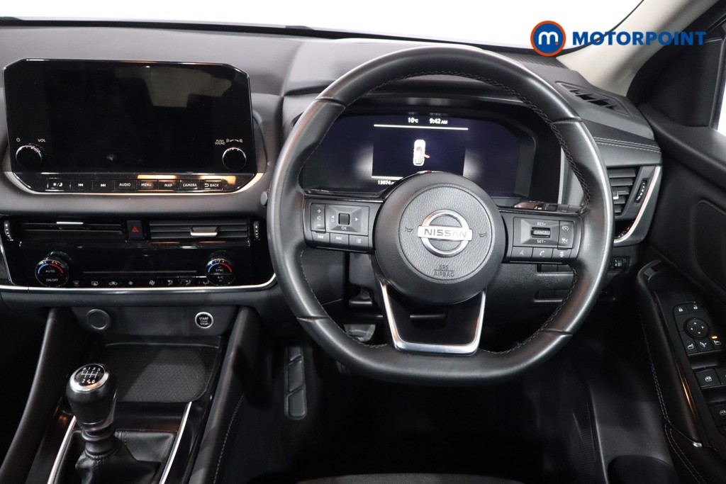 Nissan Qashqai N-Connecta Manual Petrol SUV - Stock Number (1588776) - 3rd supplementary image