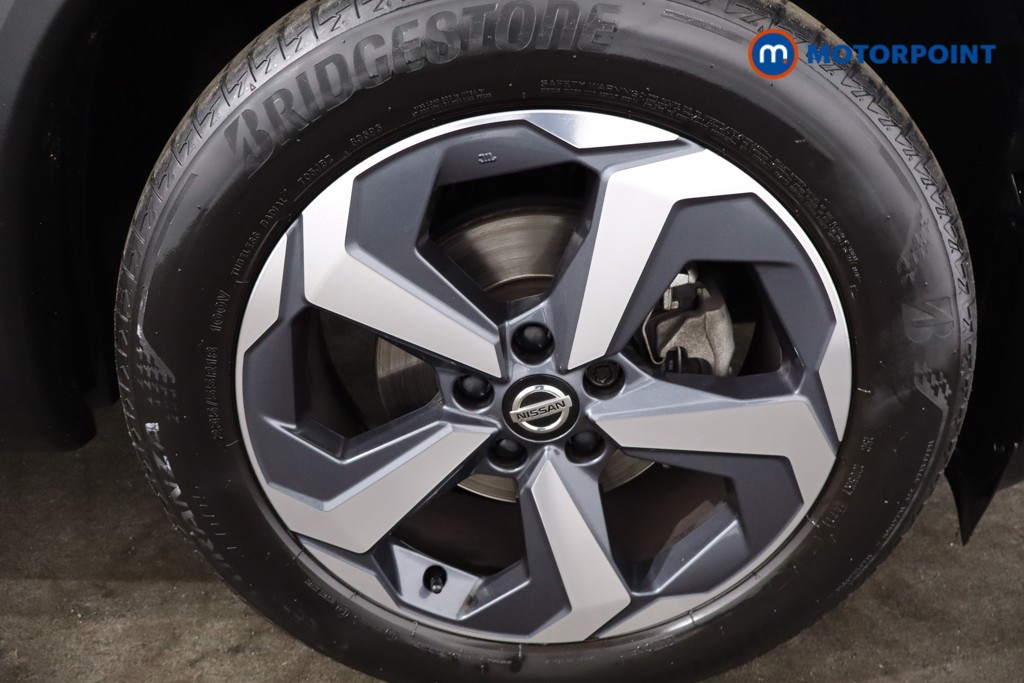 Nissan Qashqai N-Connecta Manual Petrol SUV - Stock Number (1588776) - 10th supplementary image