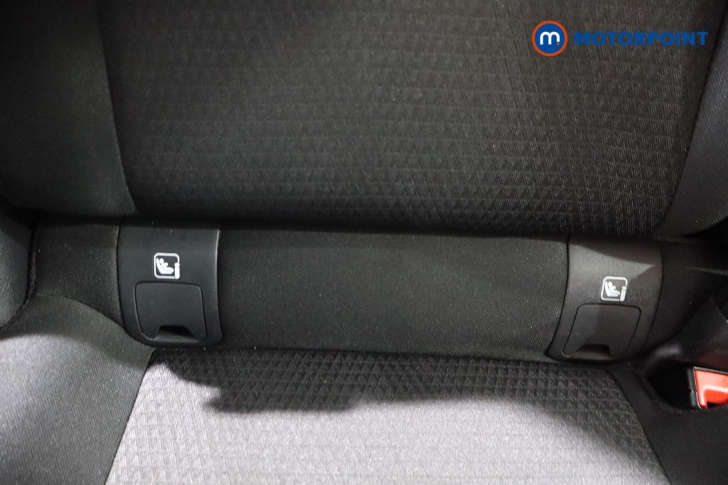 Nissan Qashqai N-Connecta Manual Petrol SUV - Stock Number (1588776) - 24th supplementary image