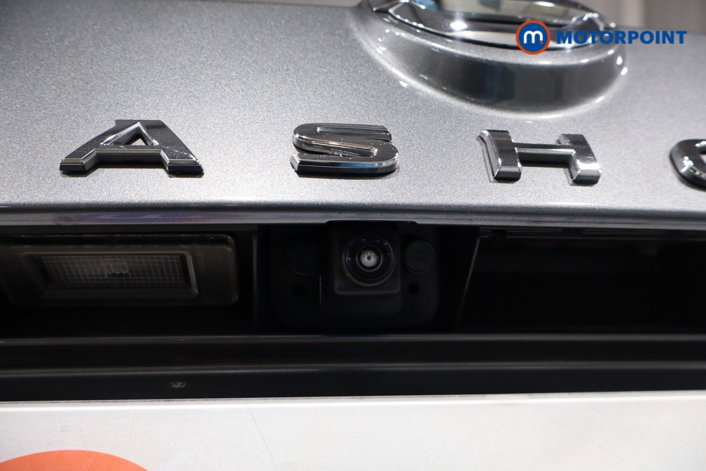 Nissan Qashqai N-Connecta Manual Petrol SUV - Stock Number (1588776) - 34th supplementary image