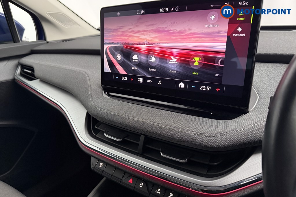 Skoda Enyaq 60 Loft Automatic Electric SUV - Stock Number (1588881) - 11th supplementary image