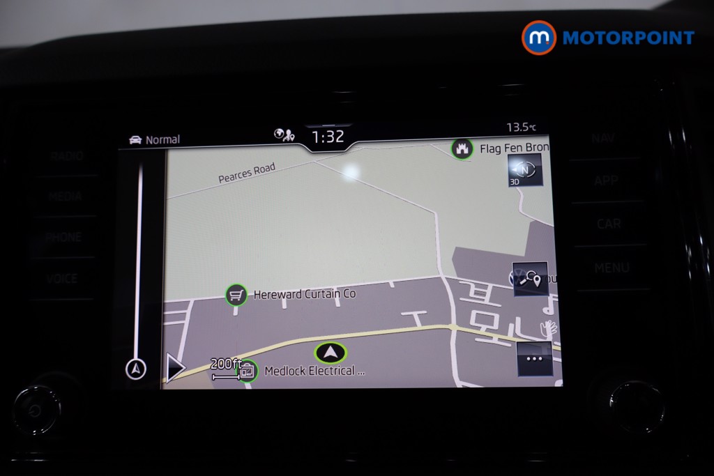 Skoda Karoq Sportline Automatic Petrol SUV - Stock Number (1589170) - 2nd supplementary image