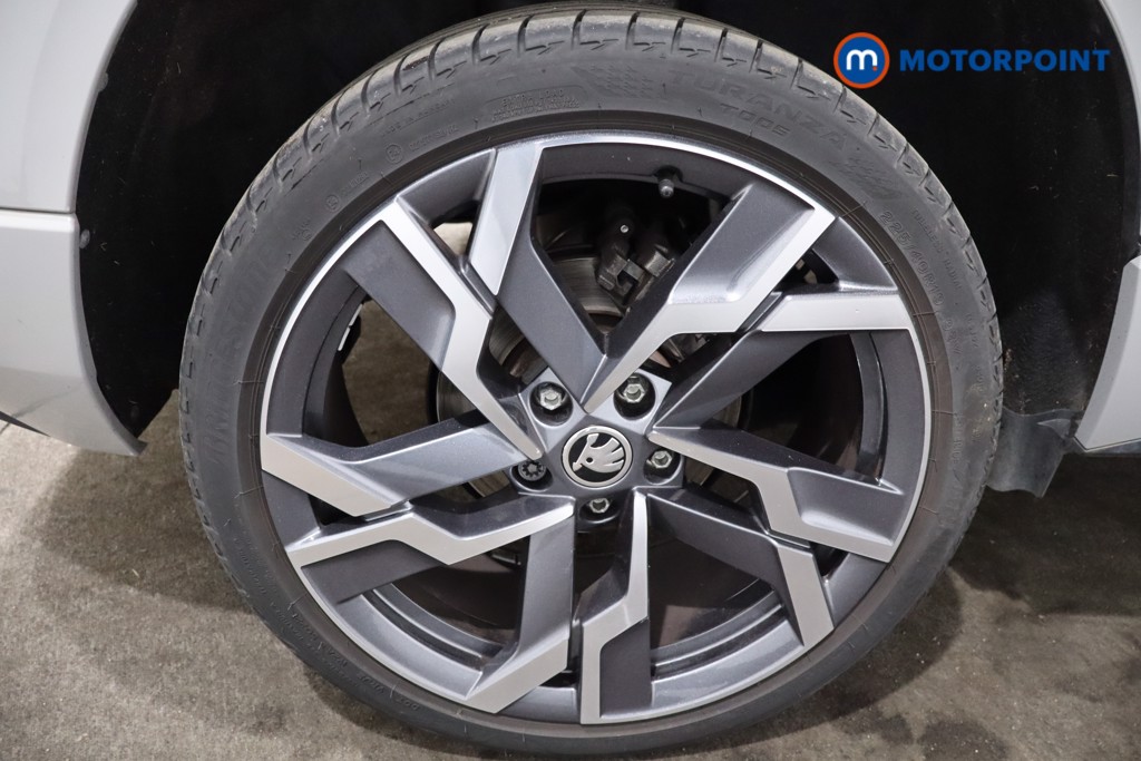 Skoda Karoq Sportline Automatic Petrol SUV - Stock Number (1589170) - 9th supplementary image
