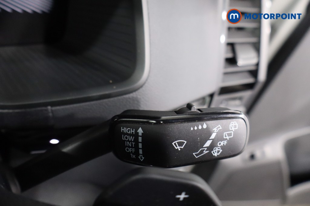 Skoda Karoq Sportline Automatic Petrol SUV - Stock Number (1589170) - 19th supplementary image