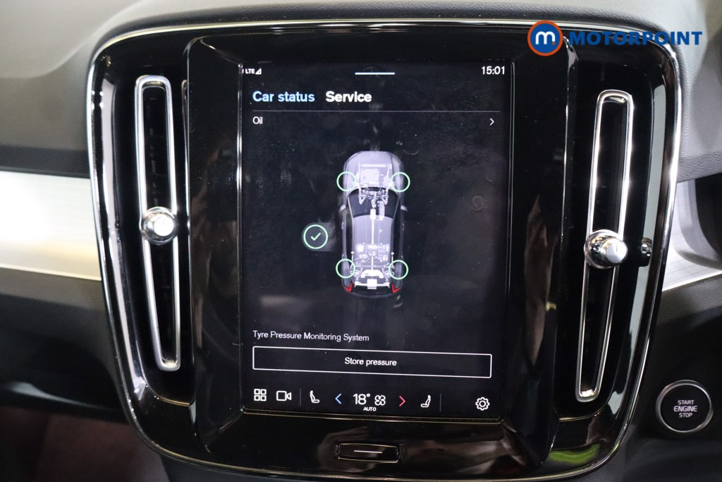 Volvo Xc40 Core Automatic Petrol SUV - Stock Number (1589411) - 6th supplementary image