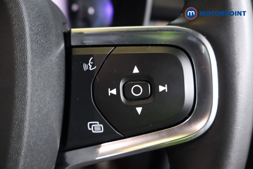 Volvo Xc40 Core Automatic Petrol SUV - Stock Number (1589411) - 15th supplementary image