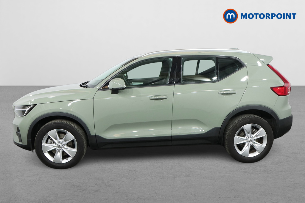 Volvo Xc40 Core Automatic Petrol SUV - Stock Number (1589411) - Passenger side