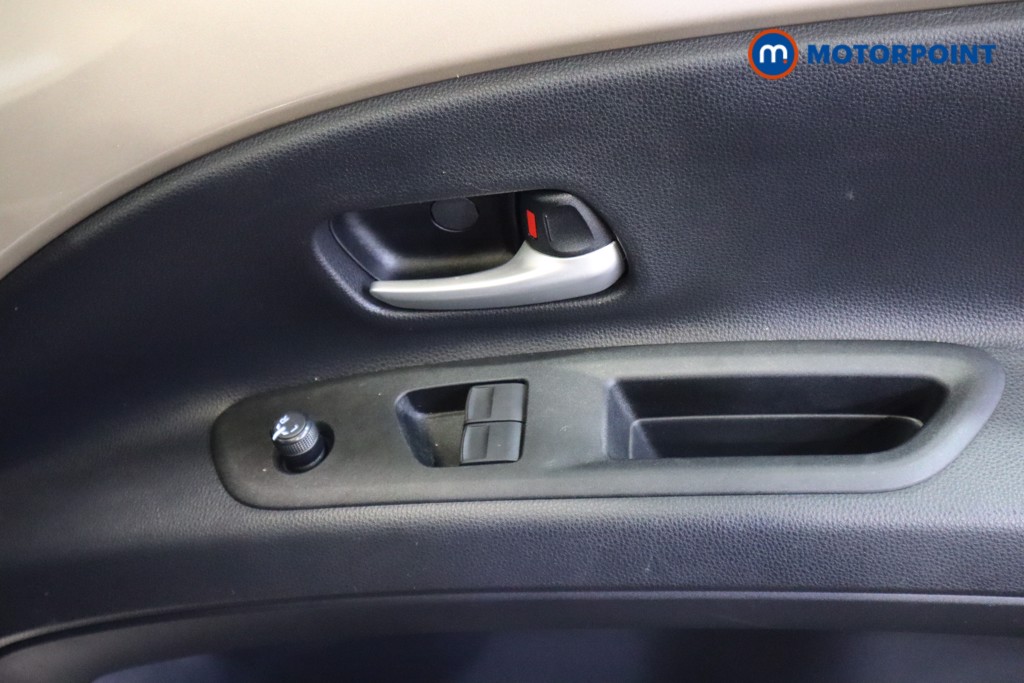 Toyota Aygo X Edge Manual Petrol Hatchback - Stock Number (1589424) - 10th supplementary image