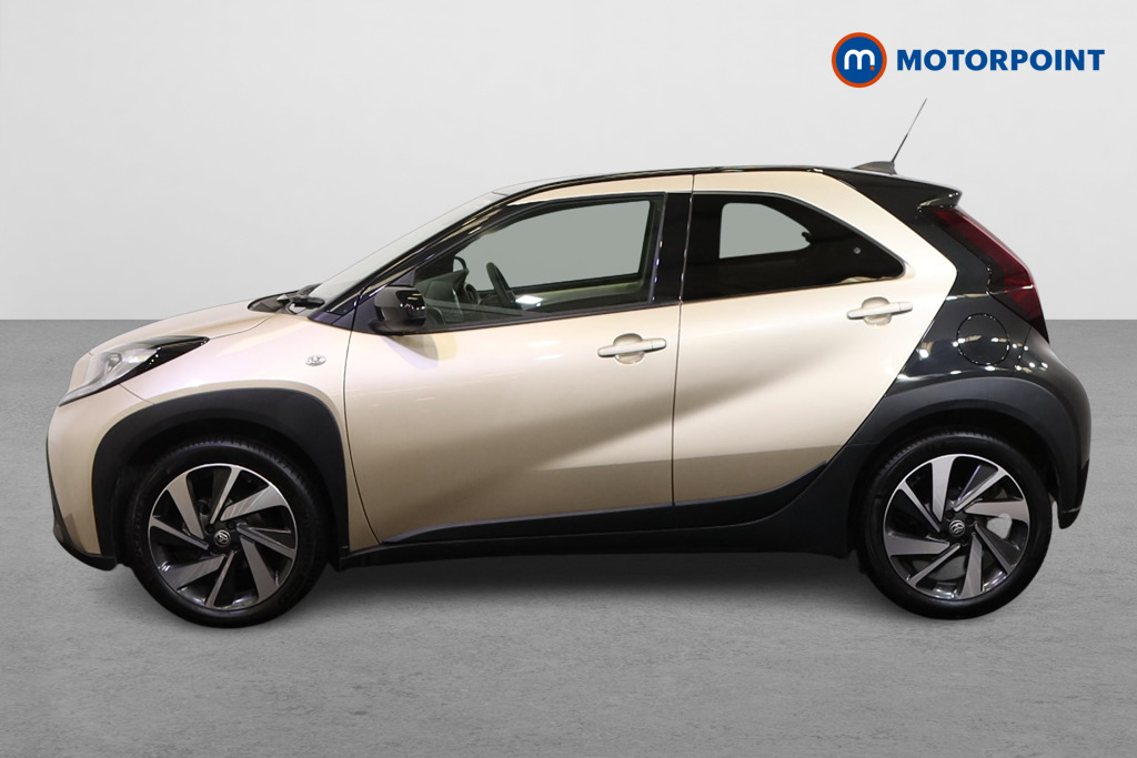 Toyota Aygo X Edge Manual Petrol Hatchback - Stock Number (1589424) - Passenger side