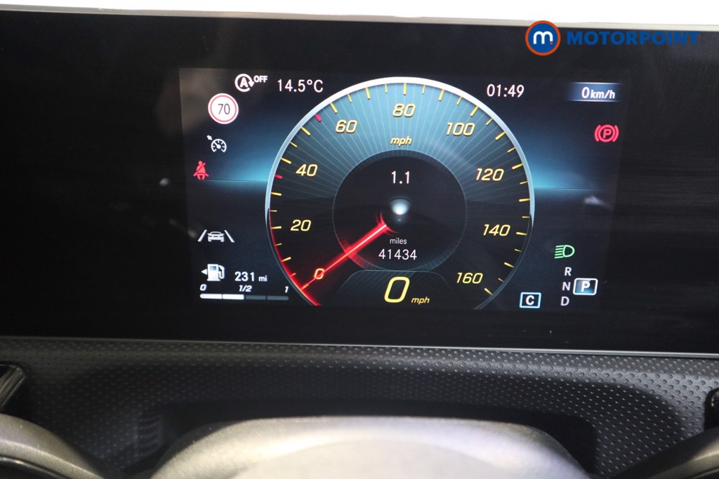 Mercedes-Benz A Class Amg Line Automatic Diesel Hatchback - Stock Number (1589618) - 5th supplementary image