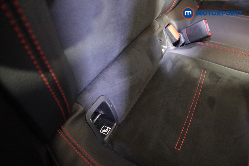 Mercedes-Benz A Class Amg Line Automatic Diesel Hatchback - Stock Number (1589618) - 17th supplementary image