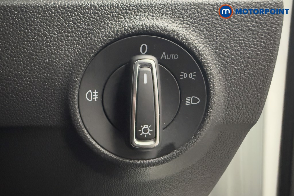 Volkswagen T-Roc R-Line Manual Petrol SUV - Stock Number (1589819) - 19th supplementary image