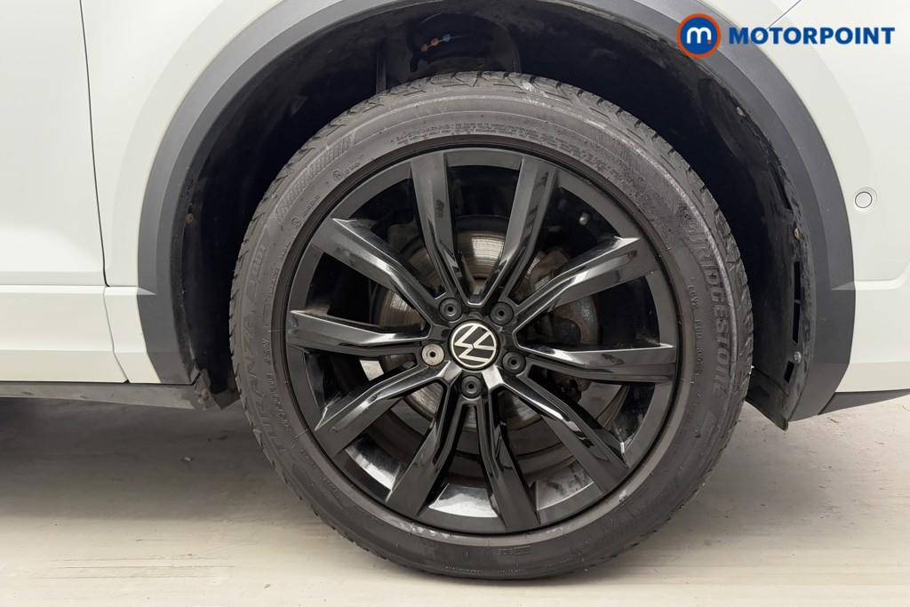 Volkswagen T-Roc R-Line Manual Petrol SUV - Stock Number (1589819) - 33rd supplementary image