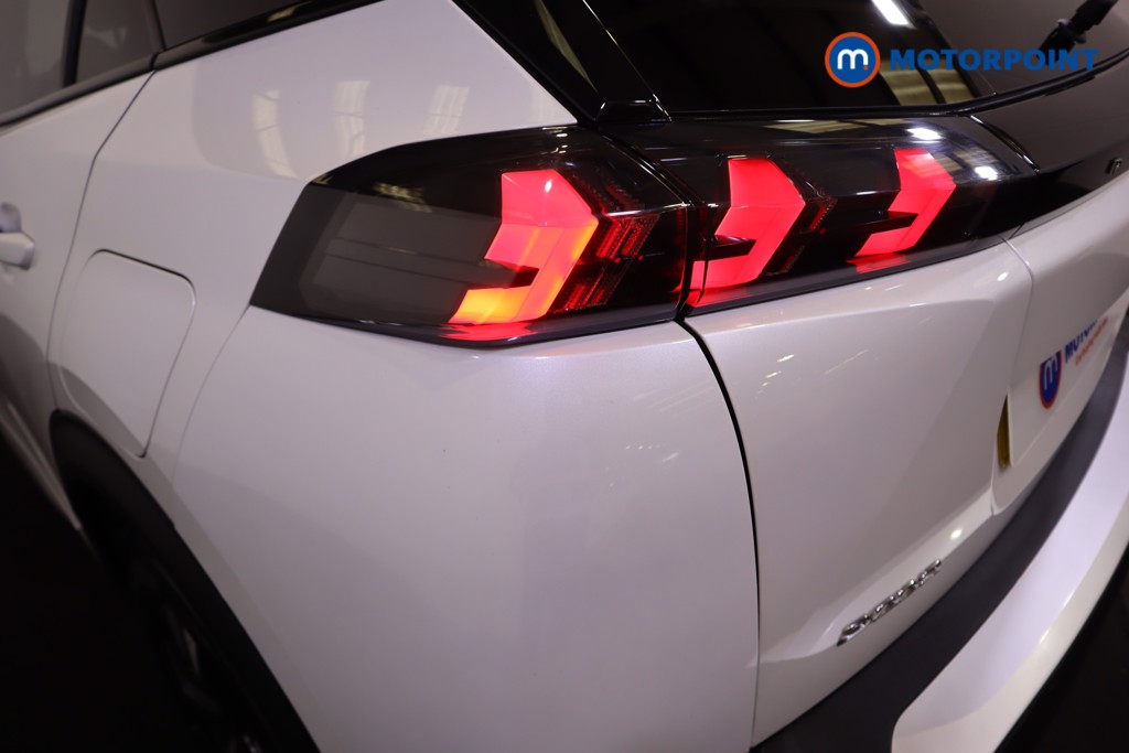 Peugeot 2008 GT Manual Petrol SUV - Stock Number (1589846) - 23rd supplementary image