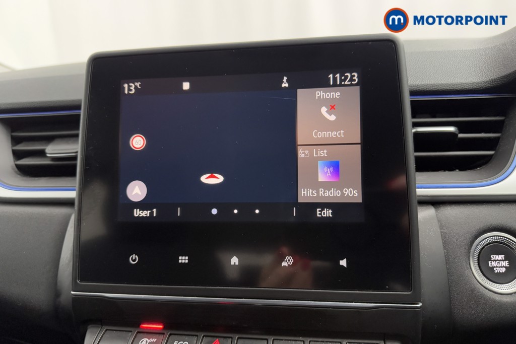 Renault Captur Iconic Automatic Petrol SUV - Stock Number (1589867) - 7th supplementary image