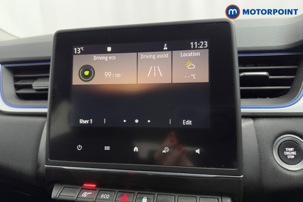 Renault Captur Iconic Automatic Petrol SUV - Stock Number (1589867) - 8th supplementary image