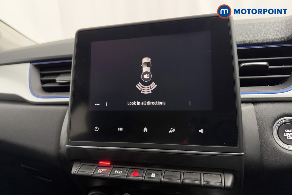 Renault Captur Iconic Automatic Petrol SUV - Stock Number (1589867) - 11th supplementary image