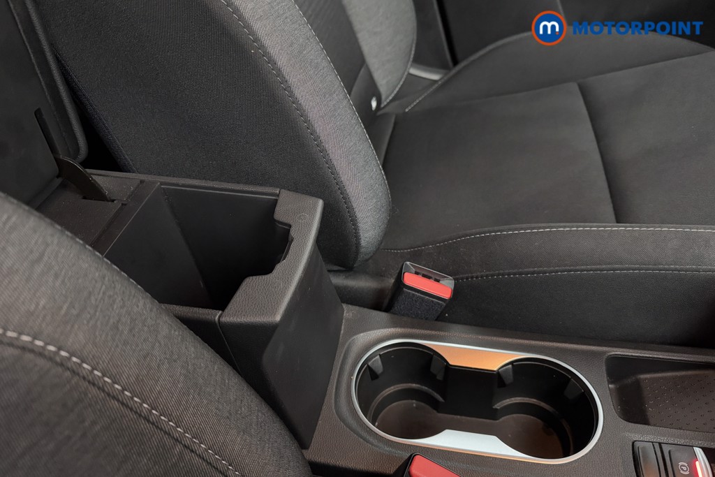 Renault Captur Iconic Automatic Petrol SUV - Stock Number (1589867) - 15th supplementary image