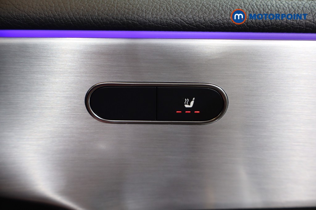 Mercedes-Benz A Class Amg Line Executive Edition Automatic Petrol Saloon - Stock Number (1589922) - 18th supplementary image