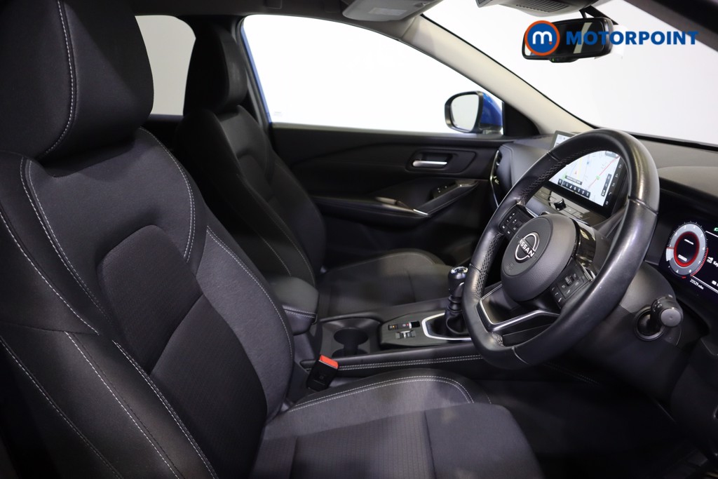 Nissan Qashqai N-Connecta Manual Petrol SUV - Stock Number (1590001) - 17th supplementary image