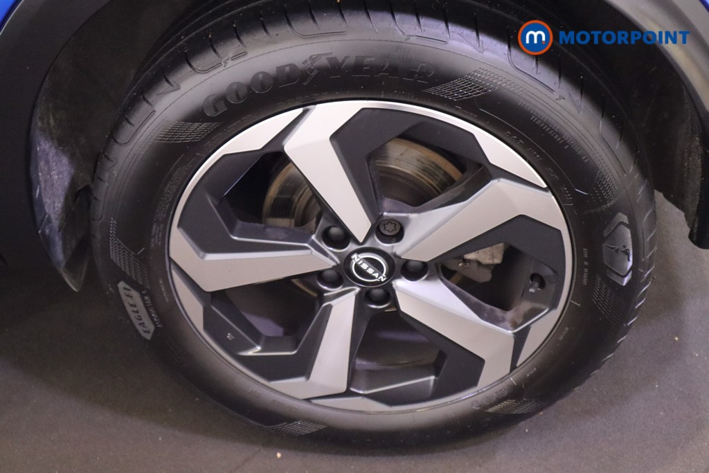 Nissan Qashqai N-Connecta Manual Petrol SUV - Stock Number (1590001) - 22nd supplementary image