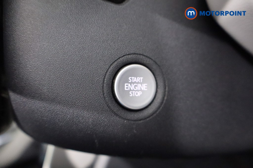 Ford Explorer Premium Automatic Electric SUV - Stock Number (1590100) - 13th supplementary image