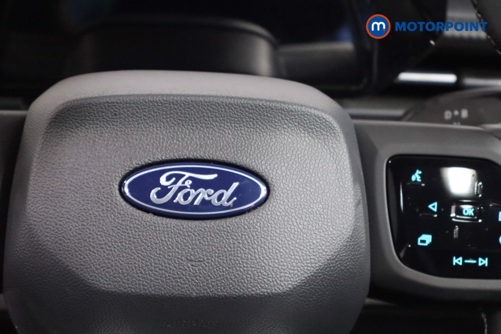 Ford Explorer Premium Automatic Electric SUV - Stock Number (1590100) - 15th supplementary image