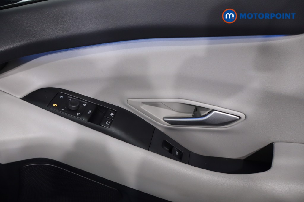 Ford Explorer Premium Automatic Electric SUV - Stock Number (1590100) - 22nd supplementary image