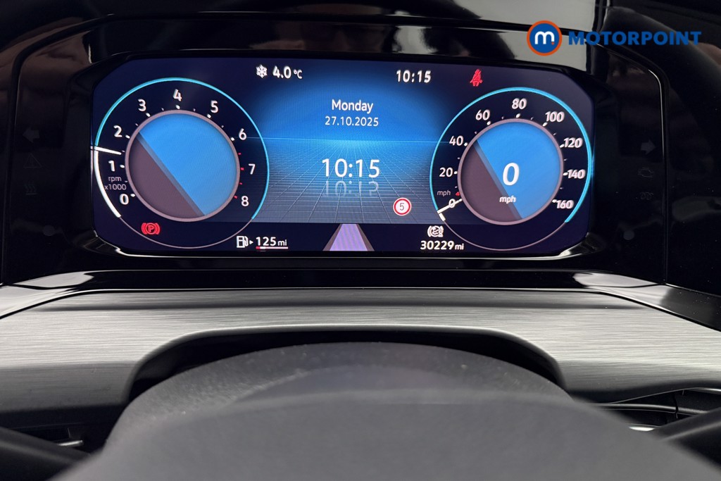 Volkswagen Golf Style Manual Petrol Hatchback - Stock Number (1590108) - 6th supplementary image