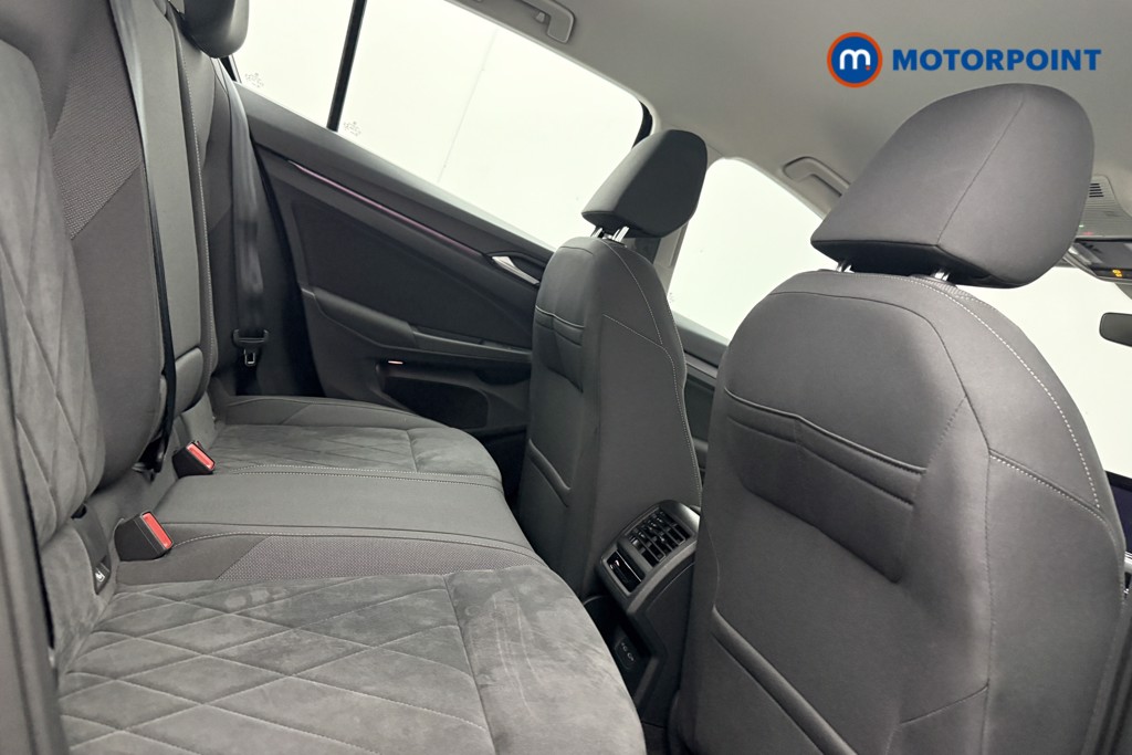 Volkswagen Golf Style Manual Petrol Hatchback - Stock Number (1590108) - 9th supplementary image