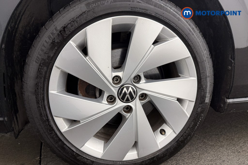 Volkswagen Golf Style Manual Petrol Hatchback - Stock Number (1590108) - 12th supplementary image