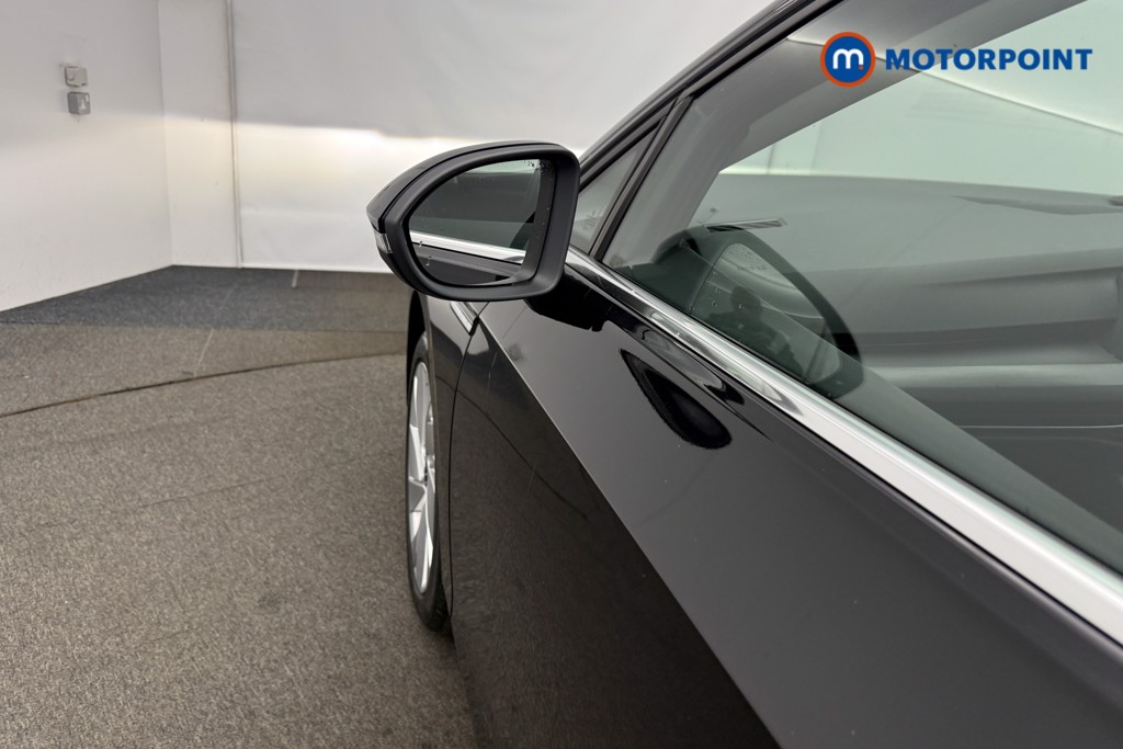 Volkswagen Golf Style Manual Petrol Hatchback - Stock Number (1590108) - 28th supplementary image