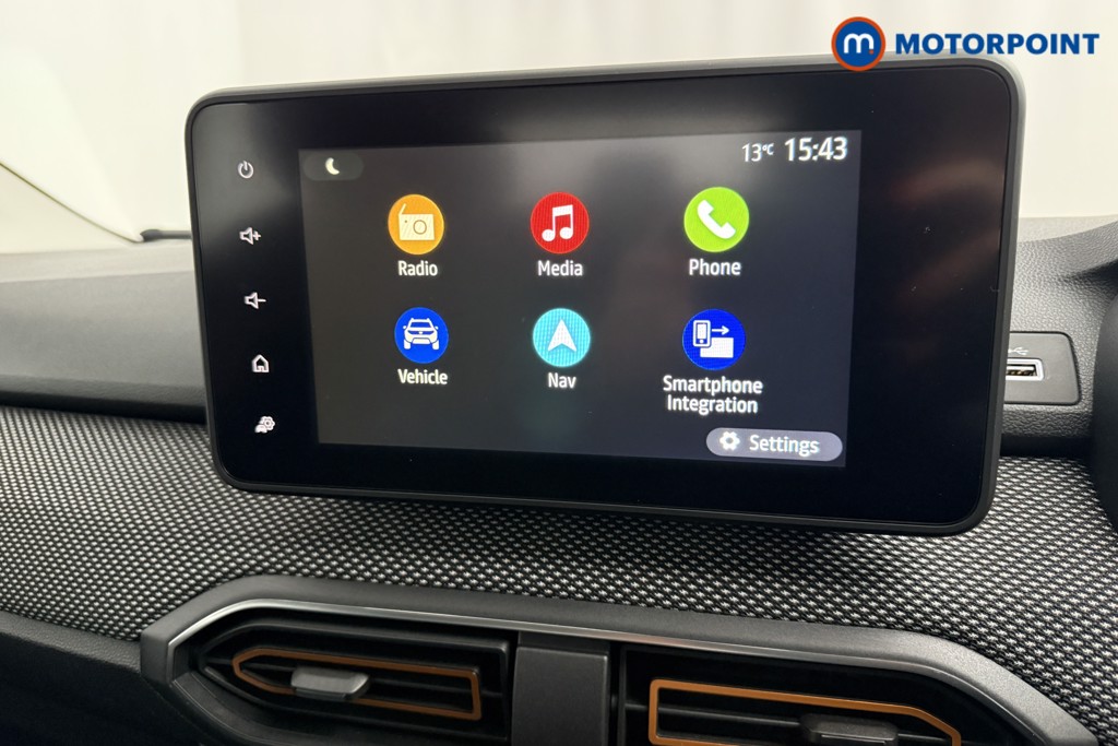 Dacia Sandero Stepway Prestige Automatic Petrol Hatchback - Stock Number (1590155) - 7th supplementary image