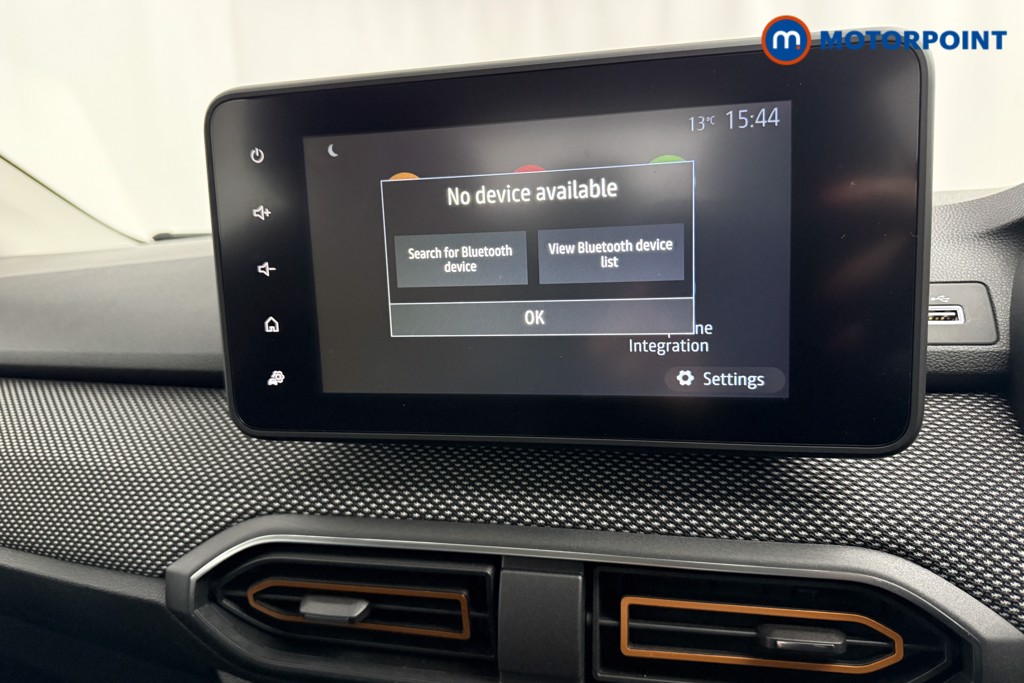 Dacia Sandero Stepway Prestige Automatic Petrol Hatchback - Stock Number (1590155) - 9th supplementary image