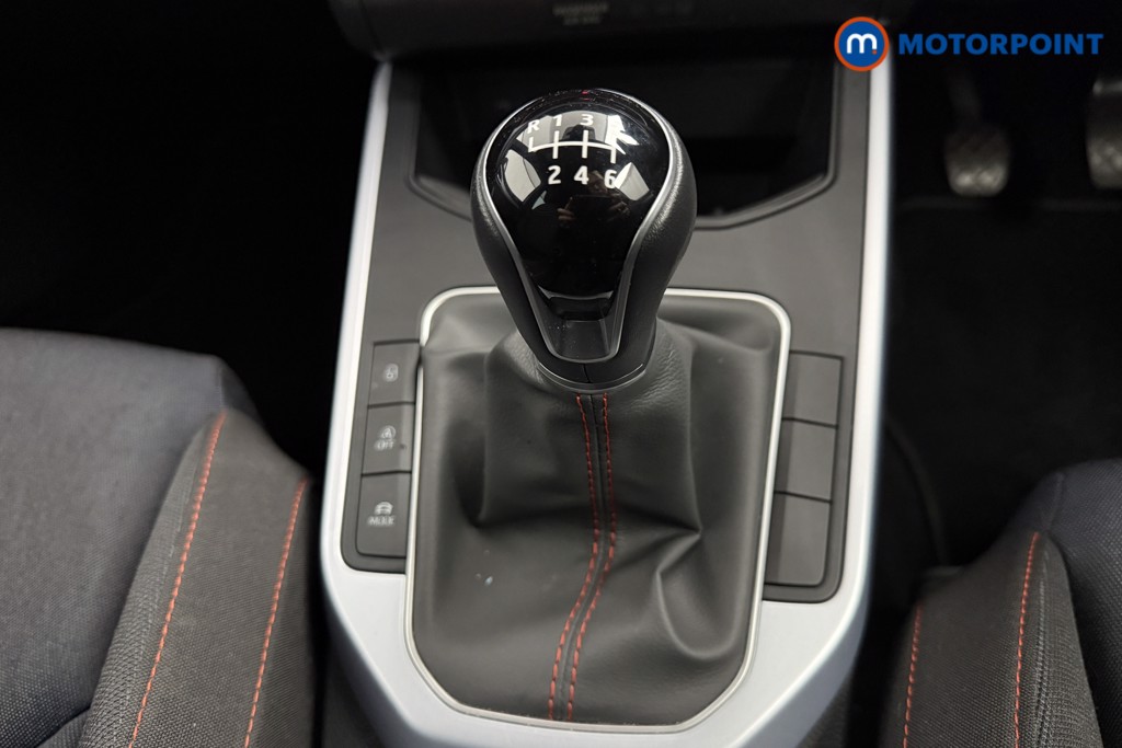Seat Arona FR Manual Petrol SUV - Stock Number (1590226) - 15th supplementary image