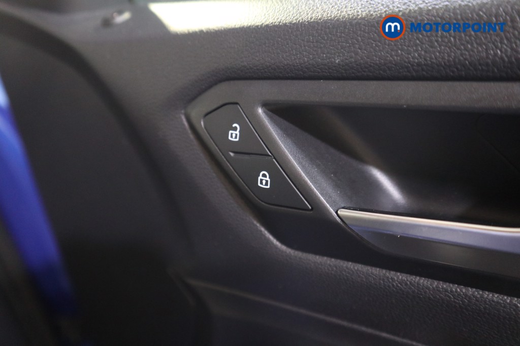 Volkswagen T-Roc SE Manual Diesel SUV - Stock Number (1590483) - 12th supplementary image