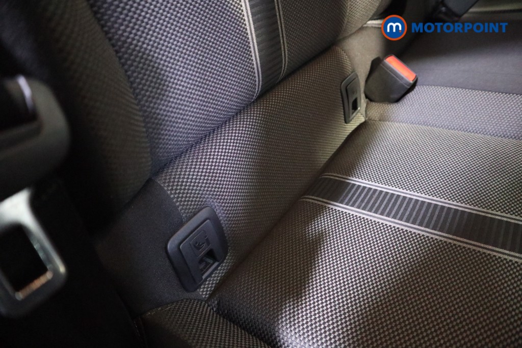 Volkswagen T-Roc SE Manual Diesel SUV - Stock Number (1590483) - 16th supplementary image