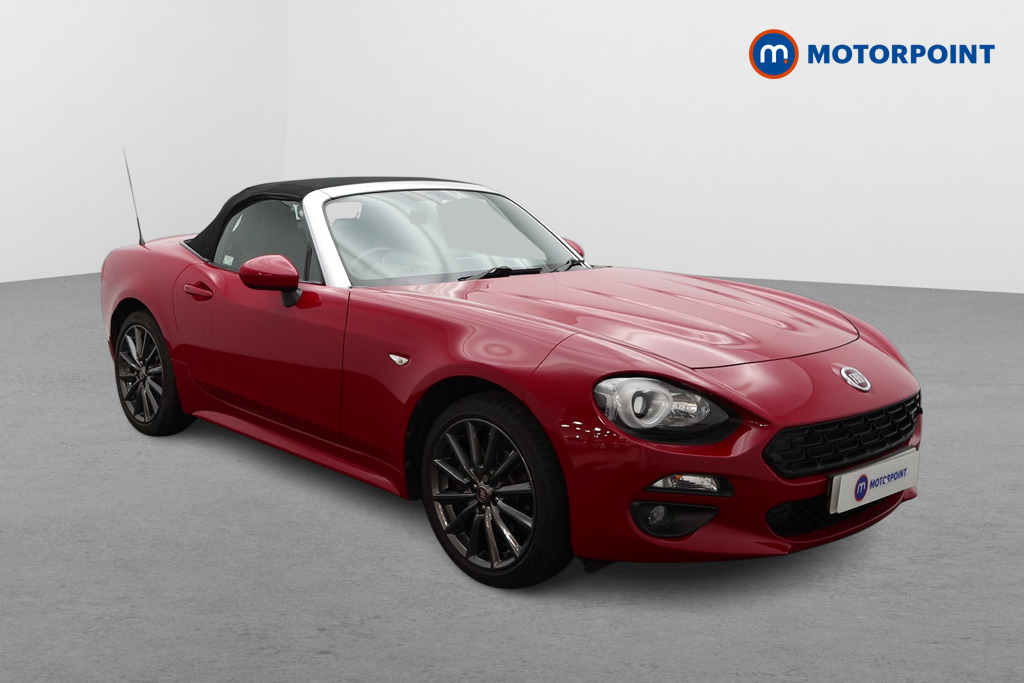 Fiat 124 Spider Lusso Manual Petrol Convertible - Stock Number (1590494) - Drivers side front corner