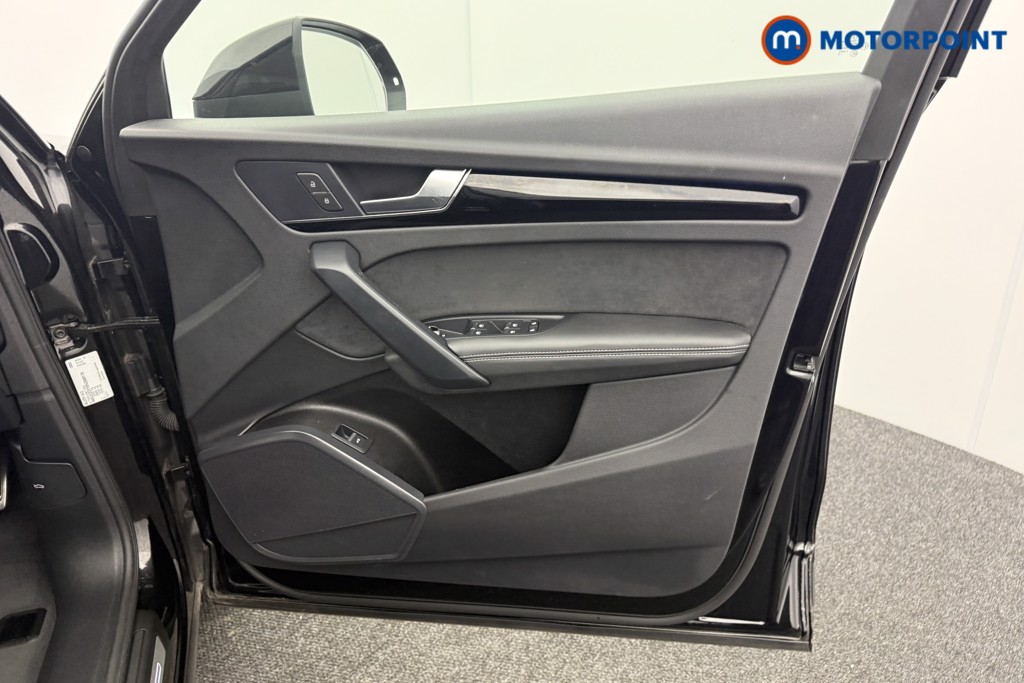 Audi Q5 Edition 1 Automatic Petrol SUV - Stock Number (1590511) - 18th supplementary image