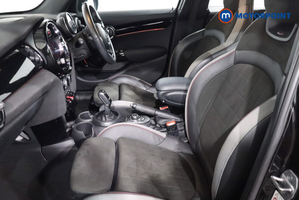 Mini Hatchback Cooper Sport Automatic Petrol Hatchback - Stock Number (1591025) - 4th supplementary image