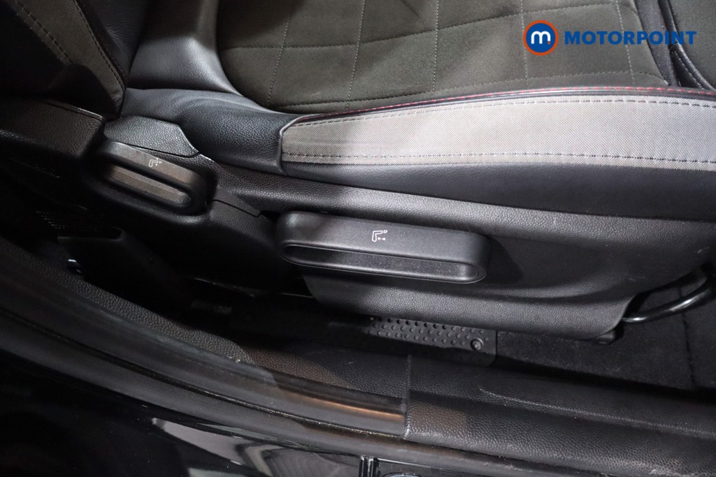 Mini Hatchback Cooper Sport Automatic Petrol Hatchback - Stock Number (1591025) - 21st supplementary image