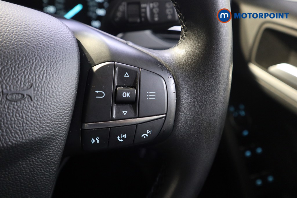 Ford Focus Zetec Edition Manual Petrol Hatchback - Stock Number (1591217) - 4th supplementary image