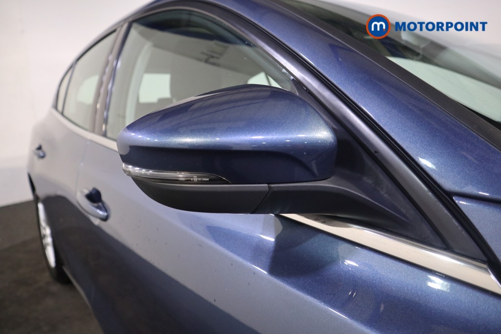 Ford Focus Zetec Edition Manual Petrol Hatchback - Stock Number (1591217) - 20th supplementary image