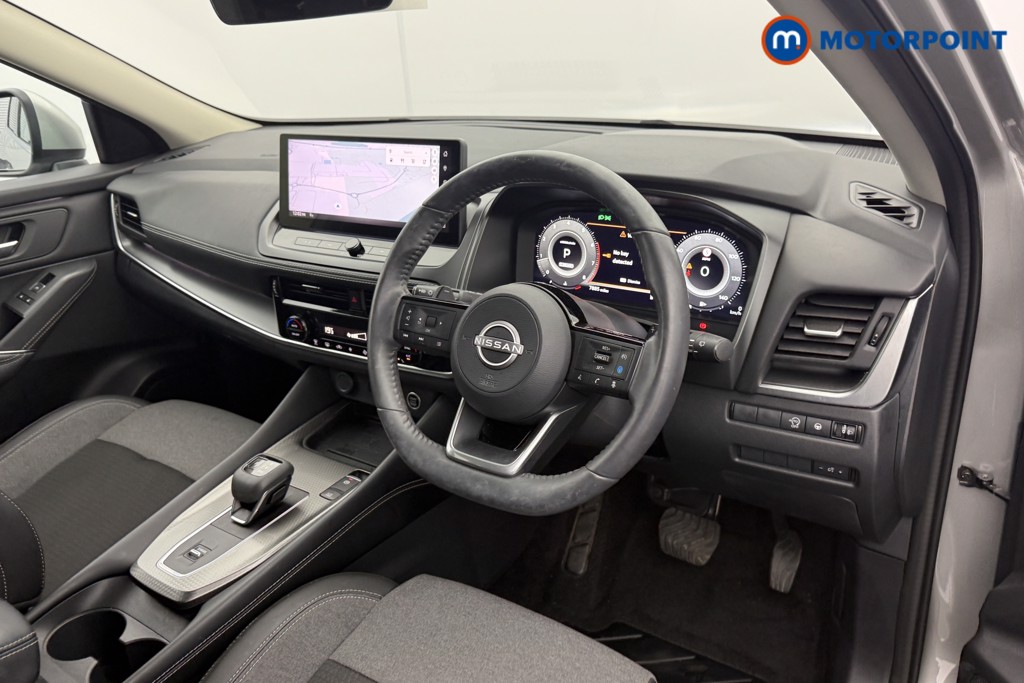 Nissan Qashqai N-Connecta Automatic Petrol SUV - Stock Number (1591235) - 4th supplementary image