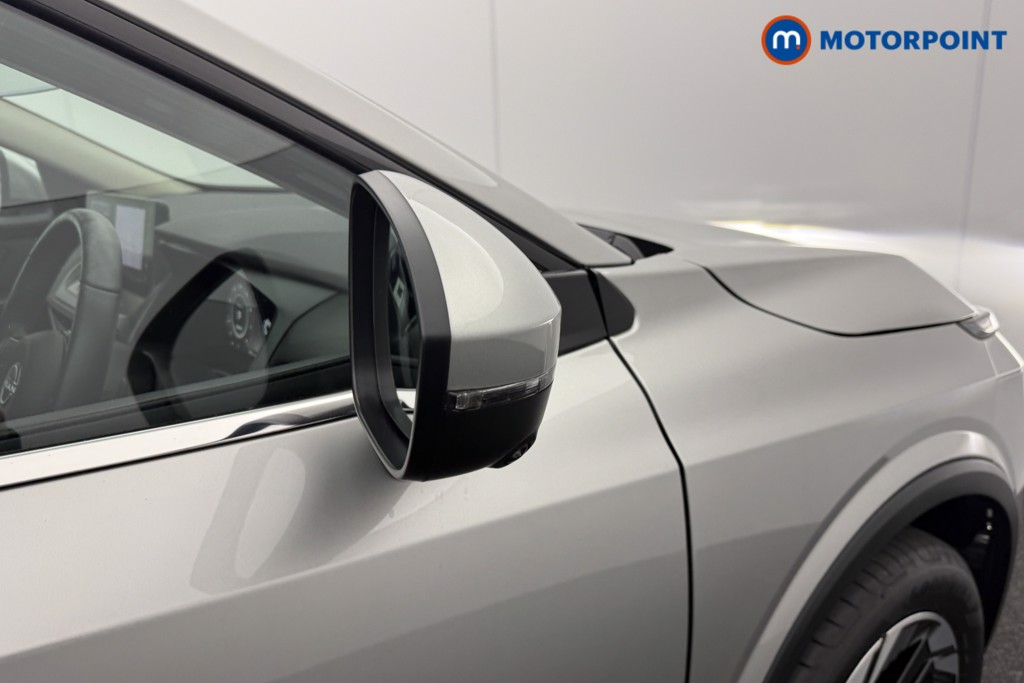 Nissan Qashqai N-Connecta Automatic Petrol SUV - Stock Number (1591235) - 18th supplementary image