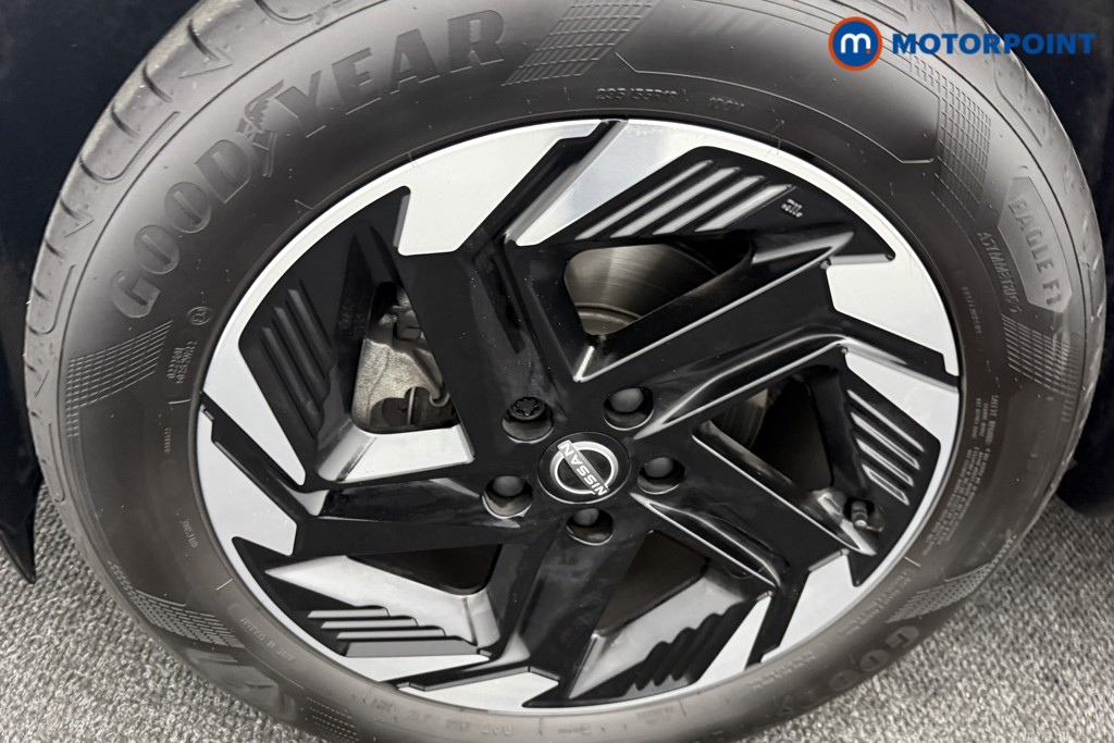 Nissan Qashqai N-Connecta Automatic Petrol SUV - Stock Number (1591235) - 30th supplementary image