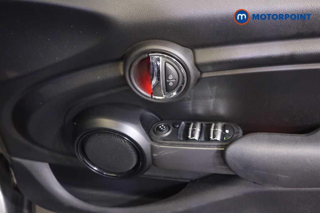 Mini Hatchback Cooper Classic Automatic Petrol Hatchback - Stock Number (1591262) - 9th supplementary image